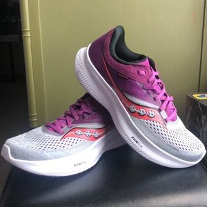 Saucony Ride 16 (Brand New!)